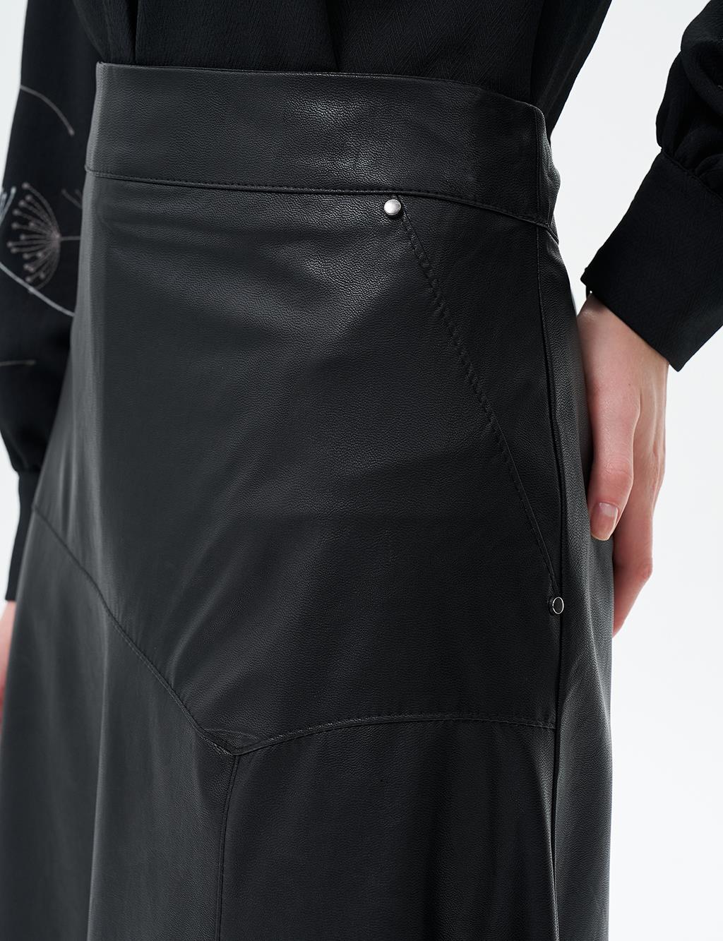 Stitched Detailed Faux Leather Bell Skirt Black