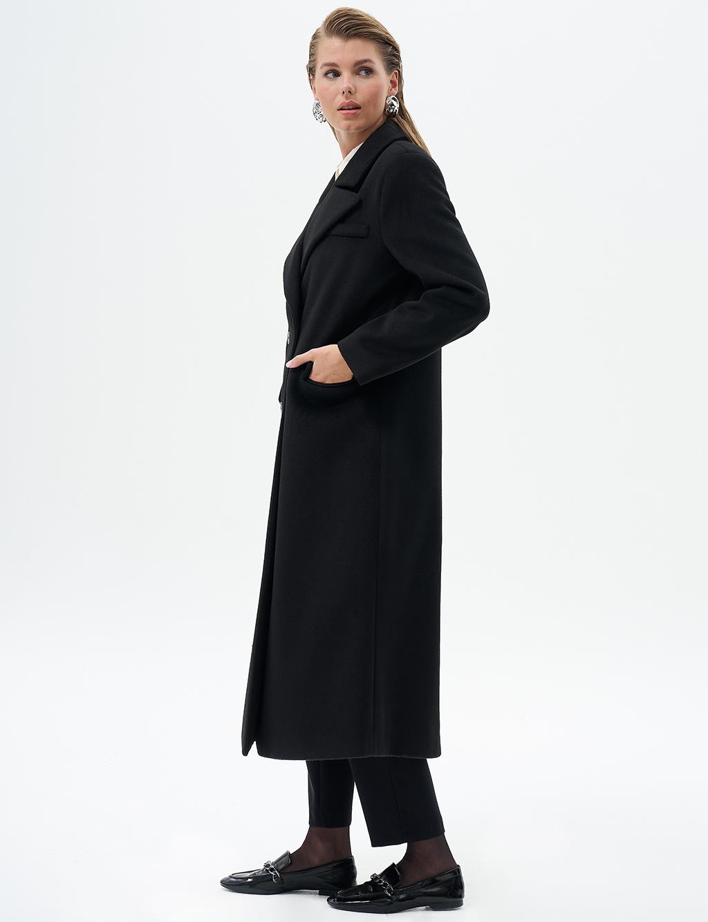 Flared Pocket Cashmere Coat Black