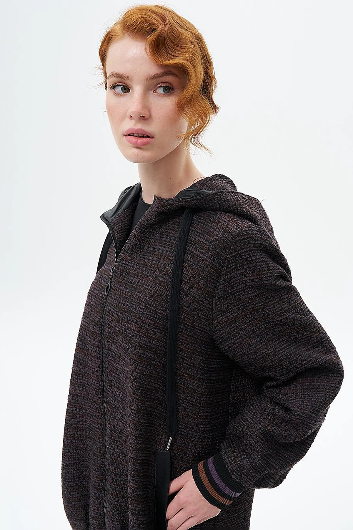 Ribbed Jacket with Hood Detail Black-Plum