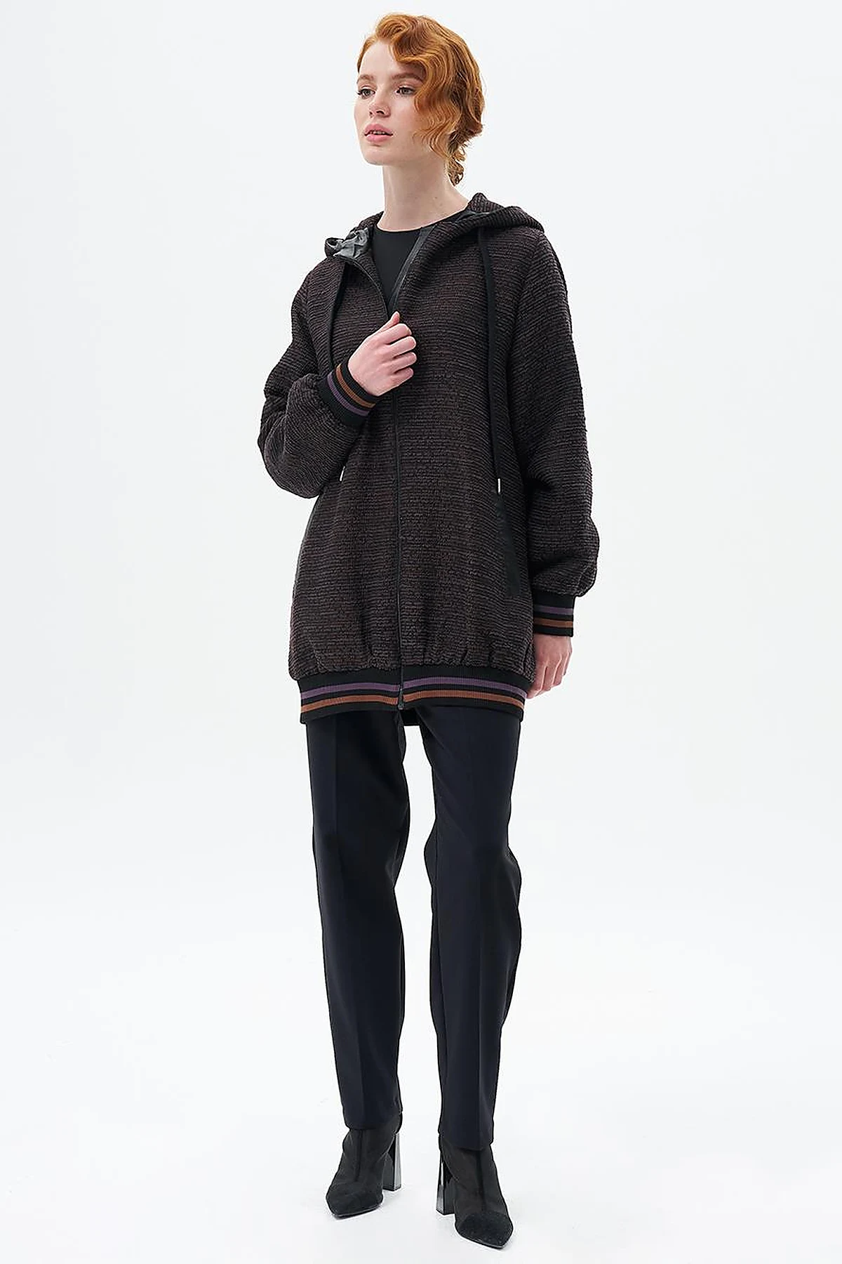 Ribbed Jacket with Hood Detail Black-Plum