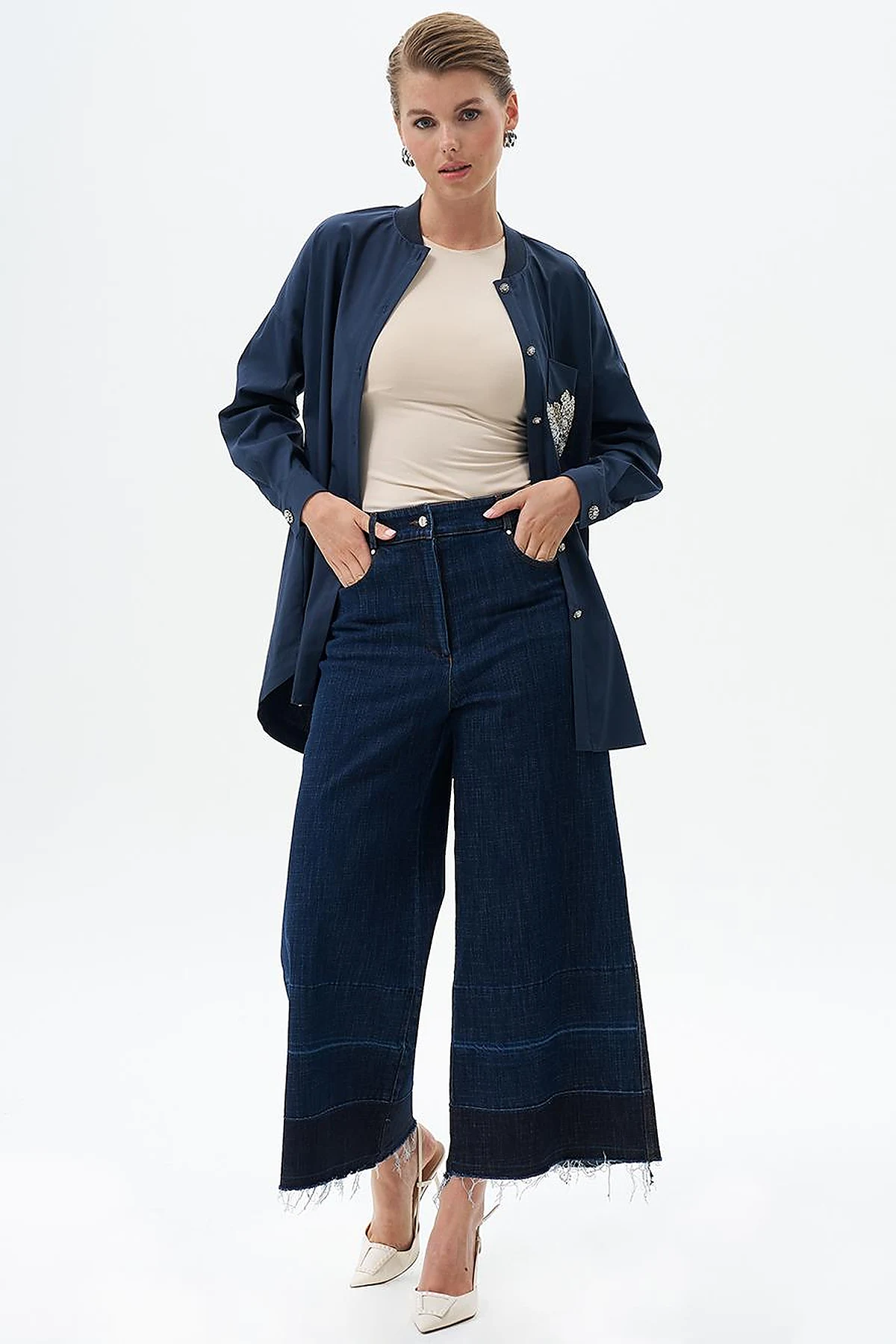 Paçası Eskitmeli Denim Pantolon Lacivert