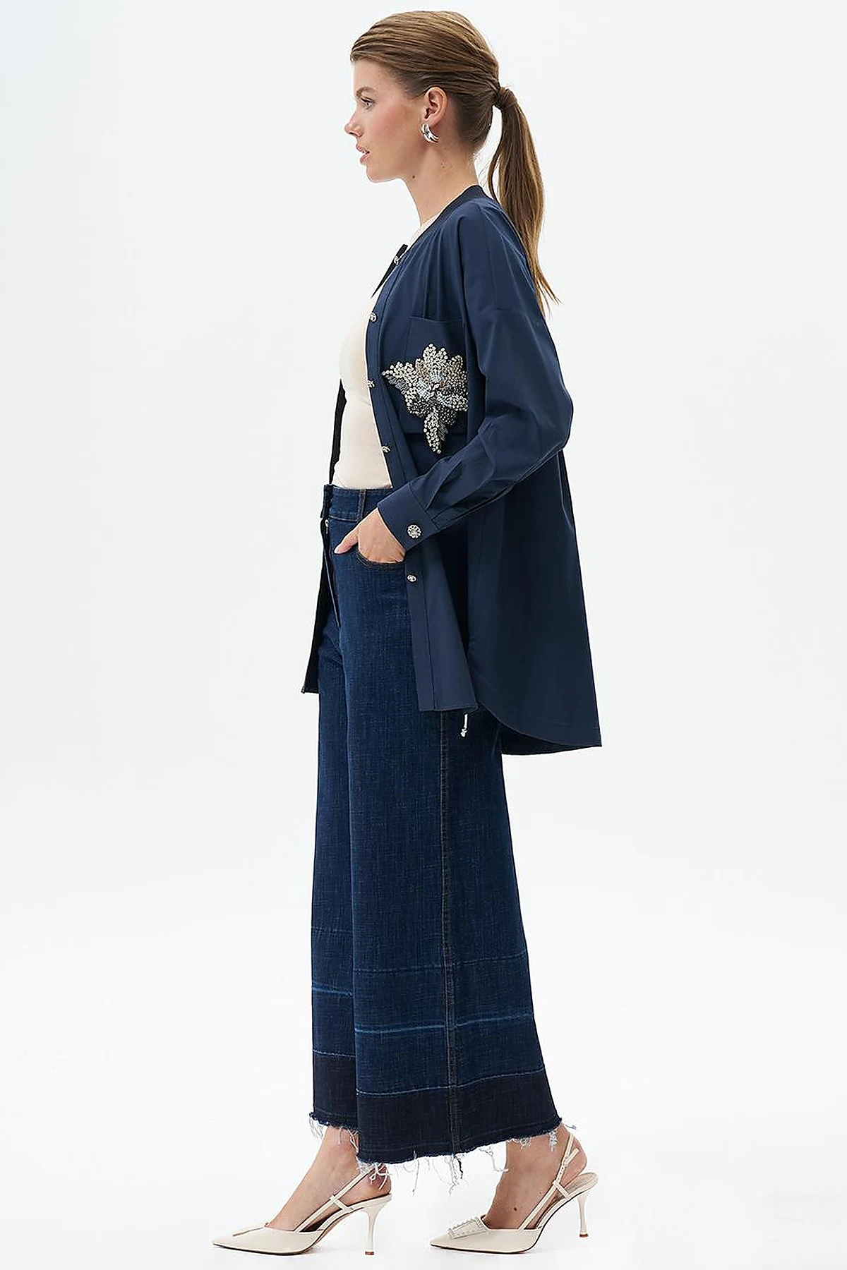 Paçası Eskitmeli Denim Pantolon Lacivert