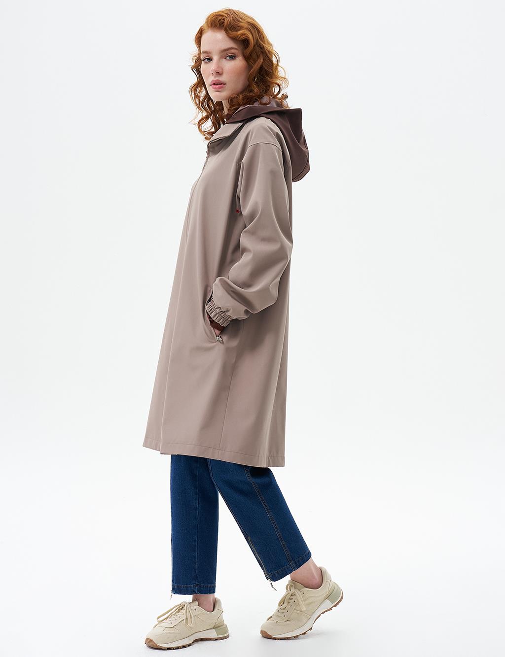 Hooded Coat with Elastic Gathered Wrists Mink