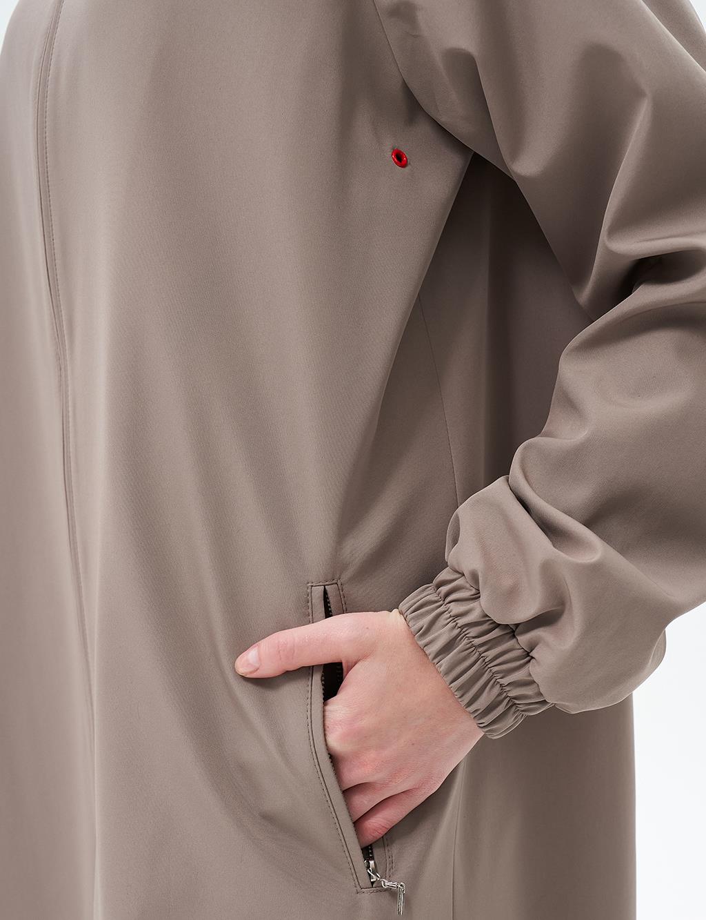 Hooded Coat with Elastic Gathered Wrists Mink