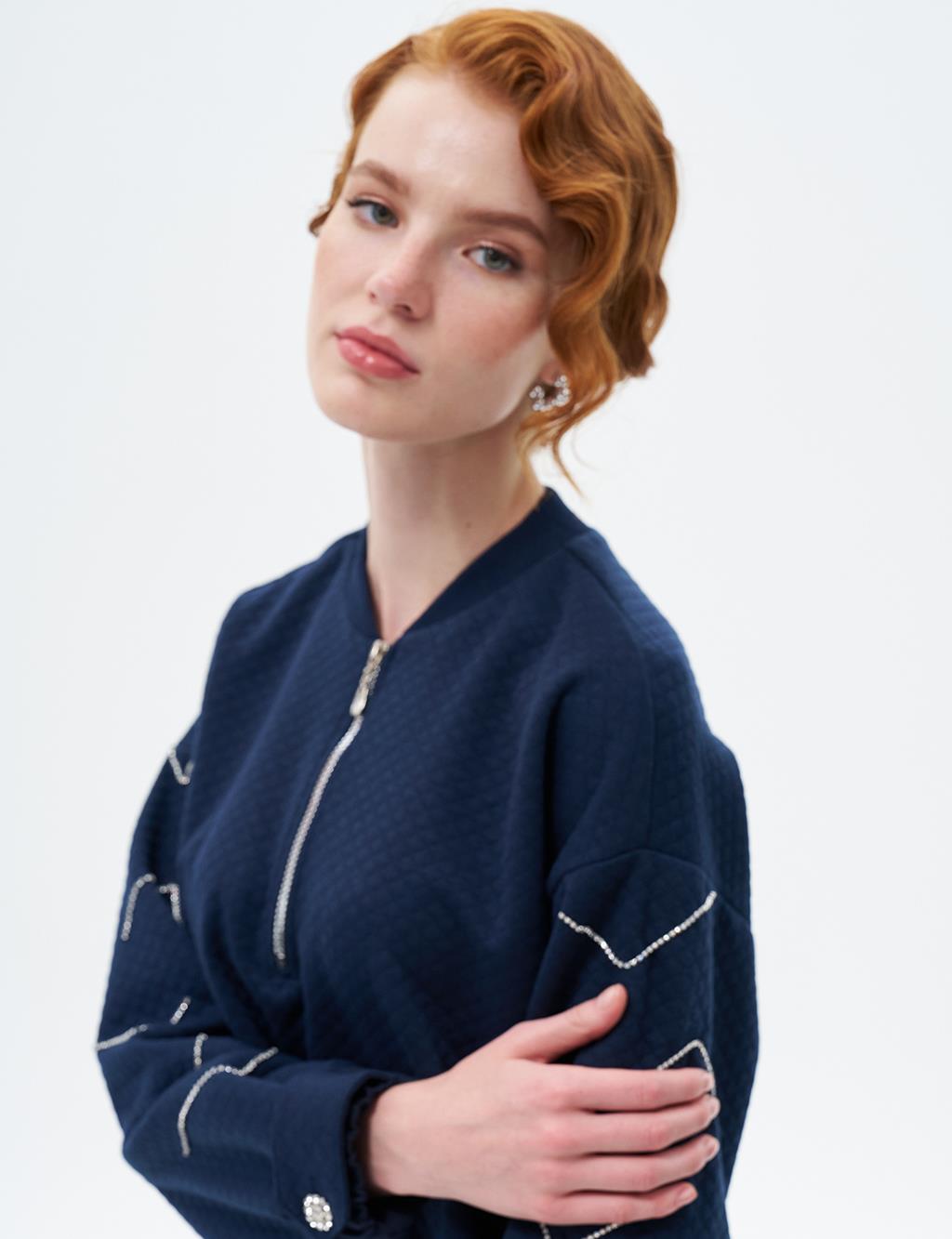 Taş İşlemeli Yarım Fermuar Kapamalı Sweatshirt Koyu Lacivert