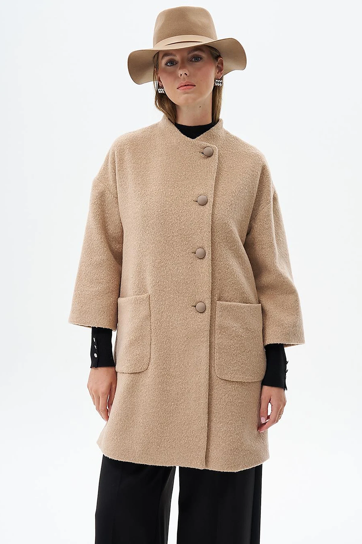 Three Quarter Sleeve Cashmere Coat Beige