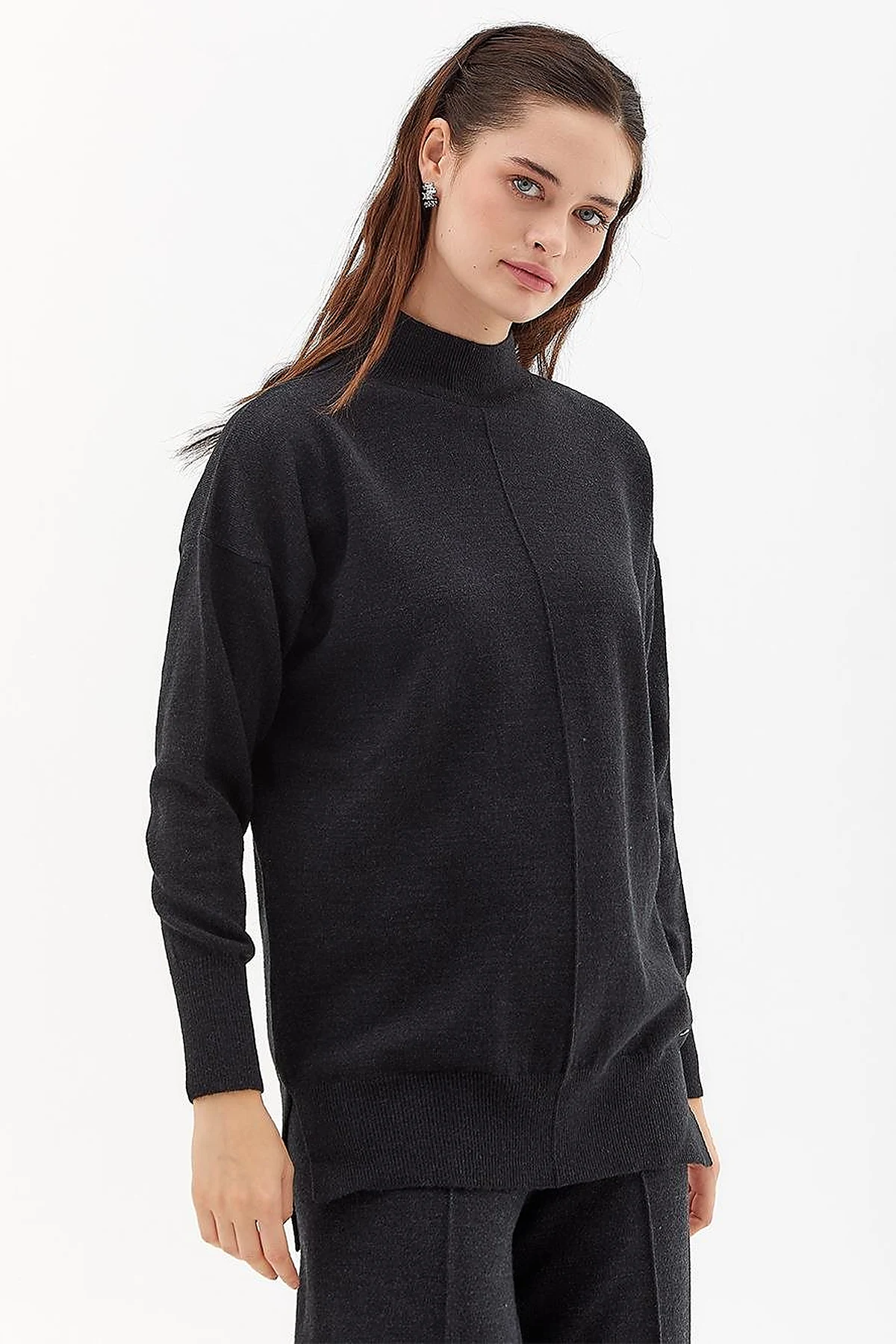 Knit Tunic with Stitch Details Black