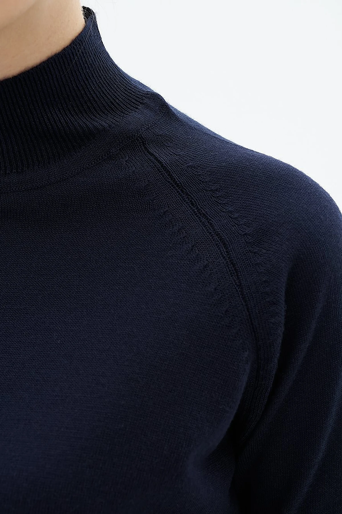 Half Turtleneck Knit Tunic Navy Blue