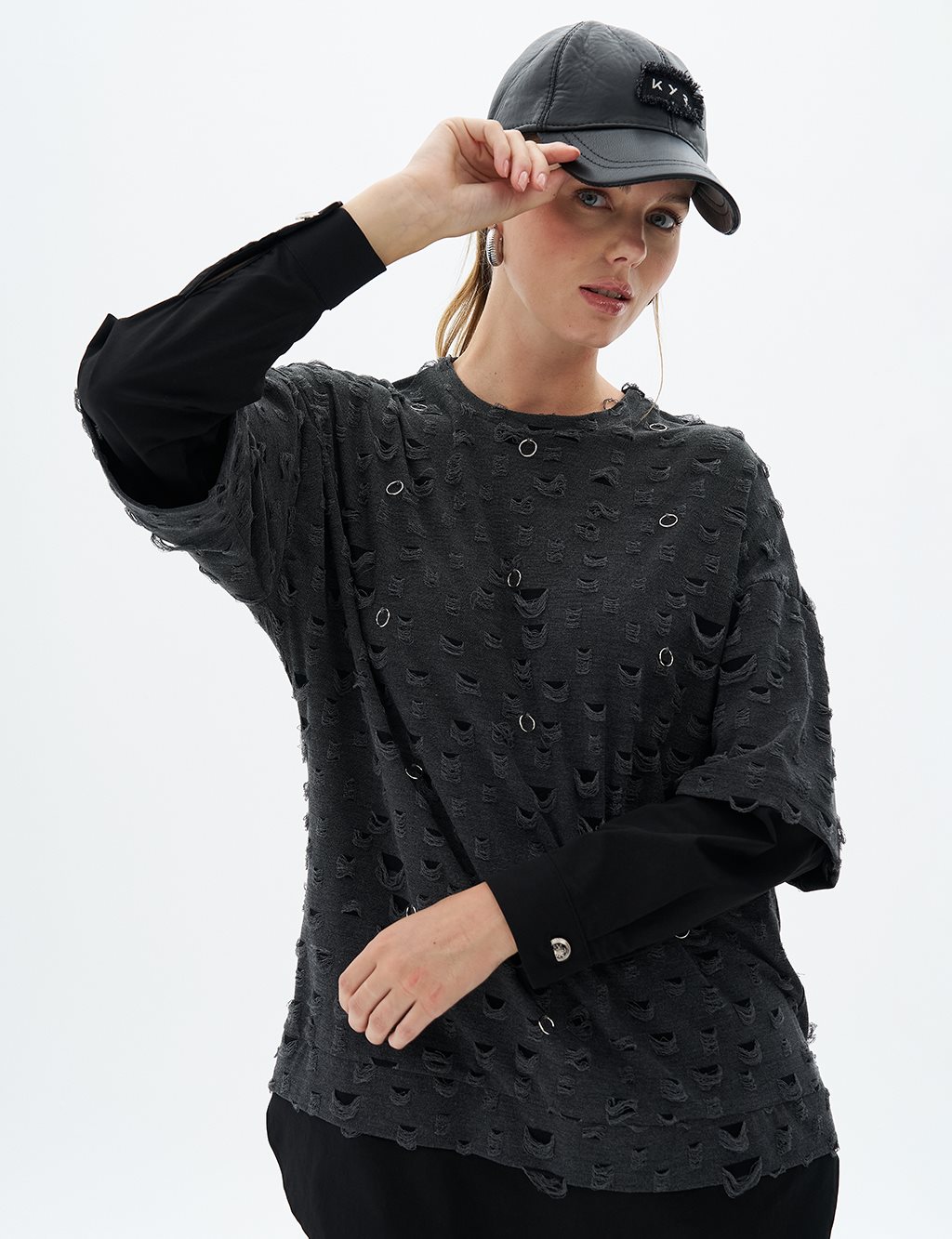 Halka Detaylı Örme Sweatshirt Siyah