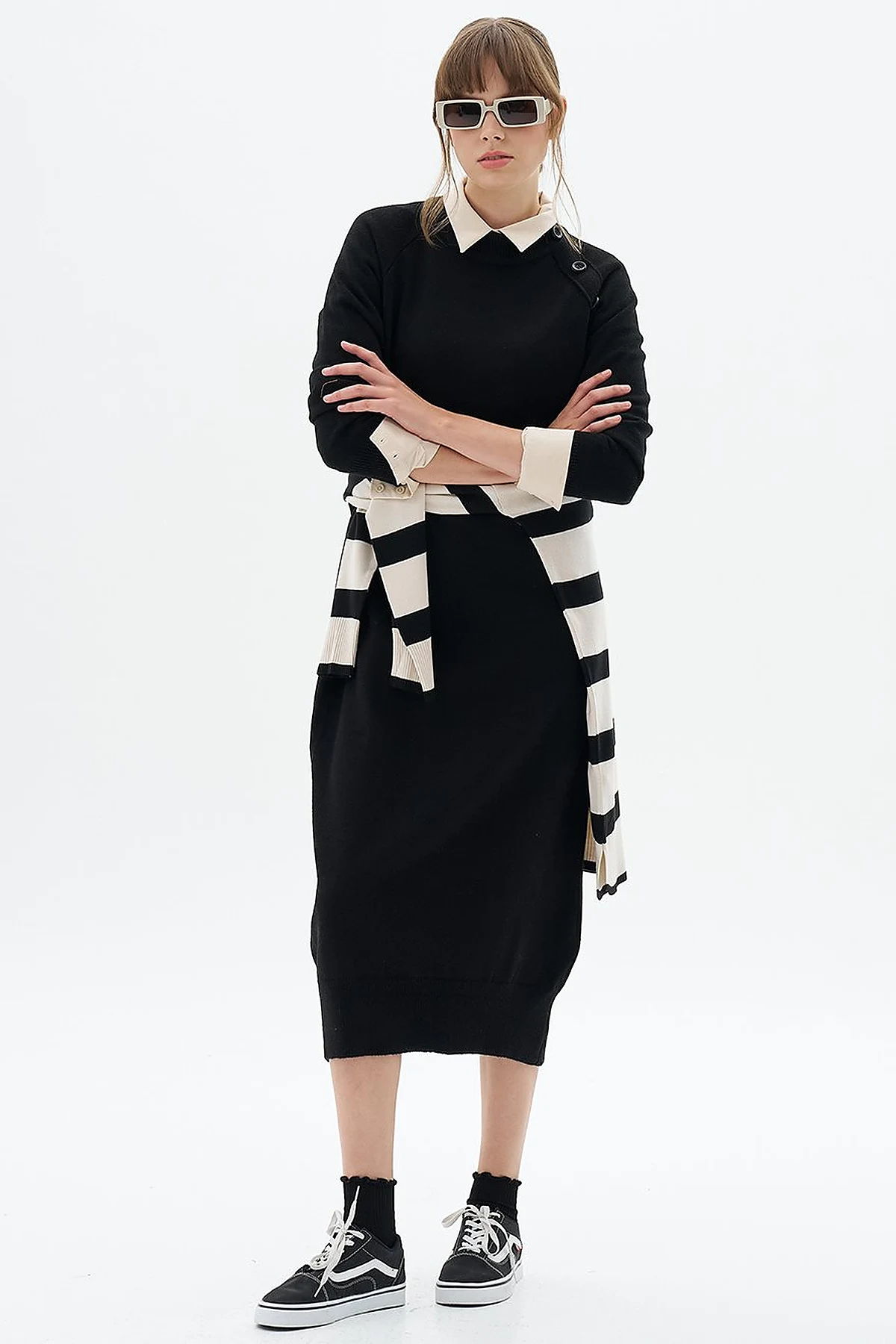 Buttoned Half Turtleneck Knitwear Dress Black