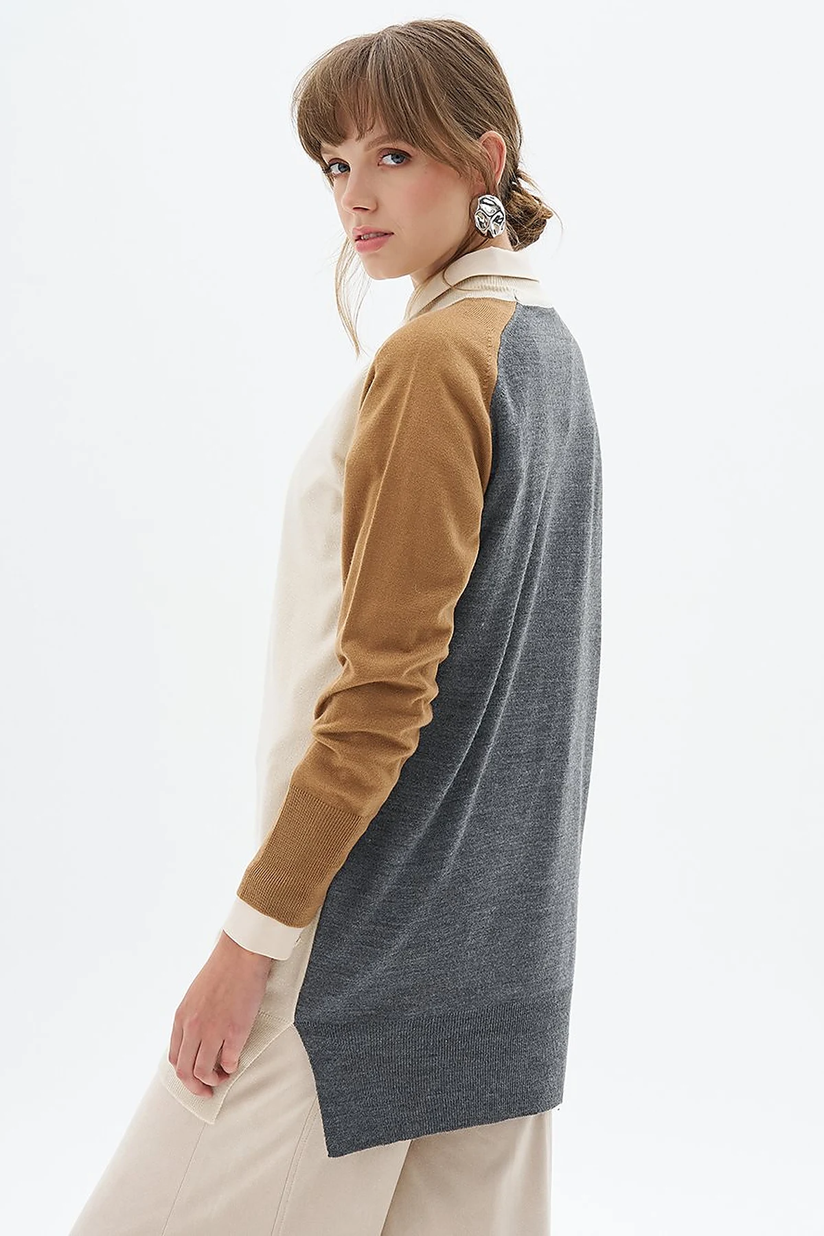 Color Blocked Knit Tunic Stone