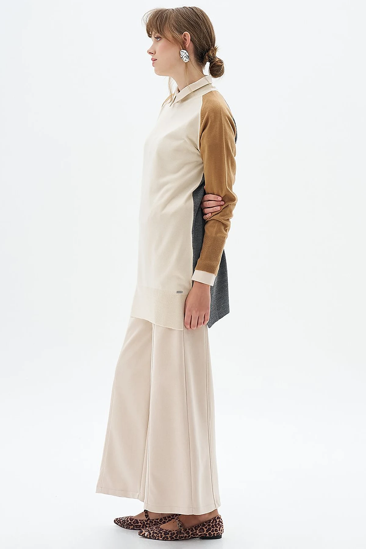Color Blocked Knit Tunic Stone