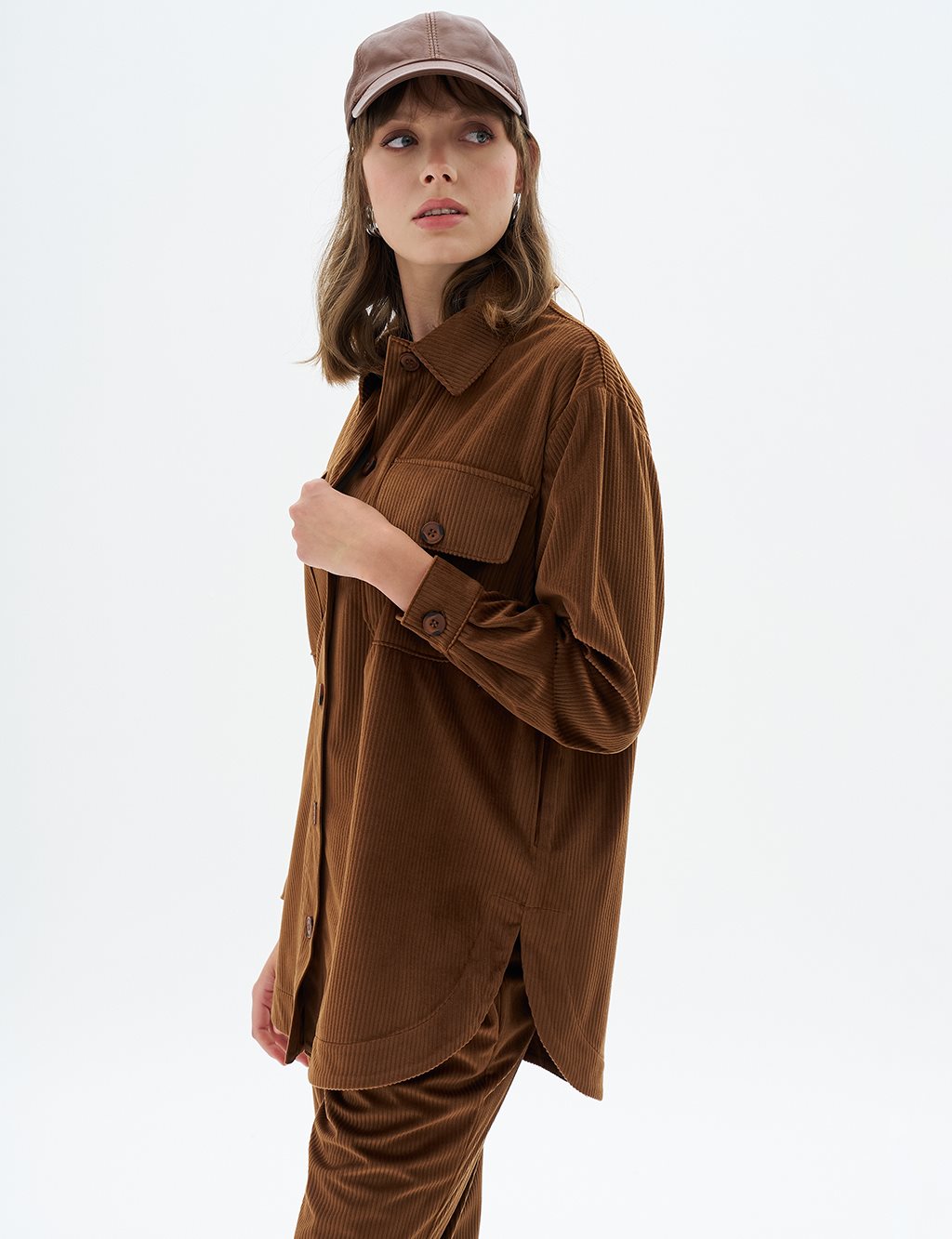 Buttoned Corduroy Set in Camel