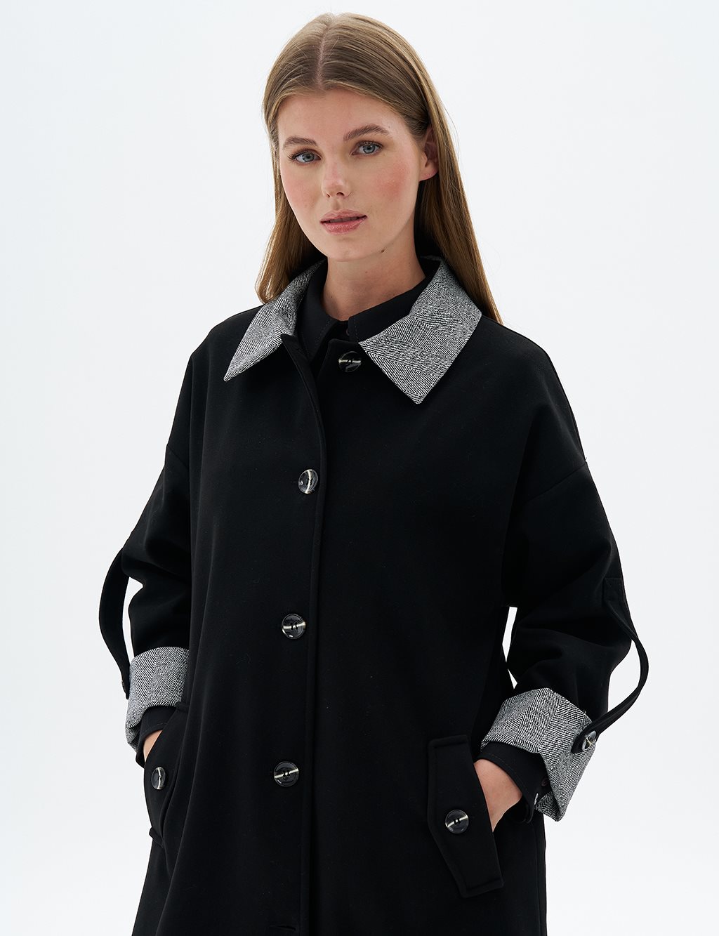 Fabric Garnished Cashmere Coat Black