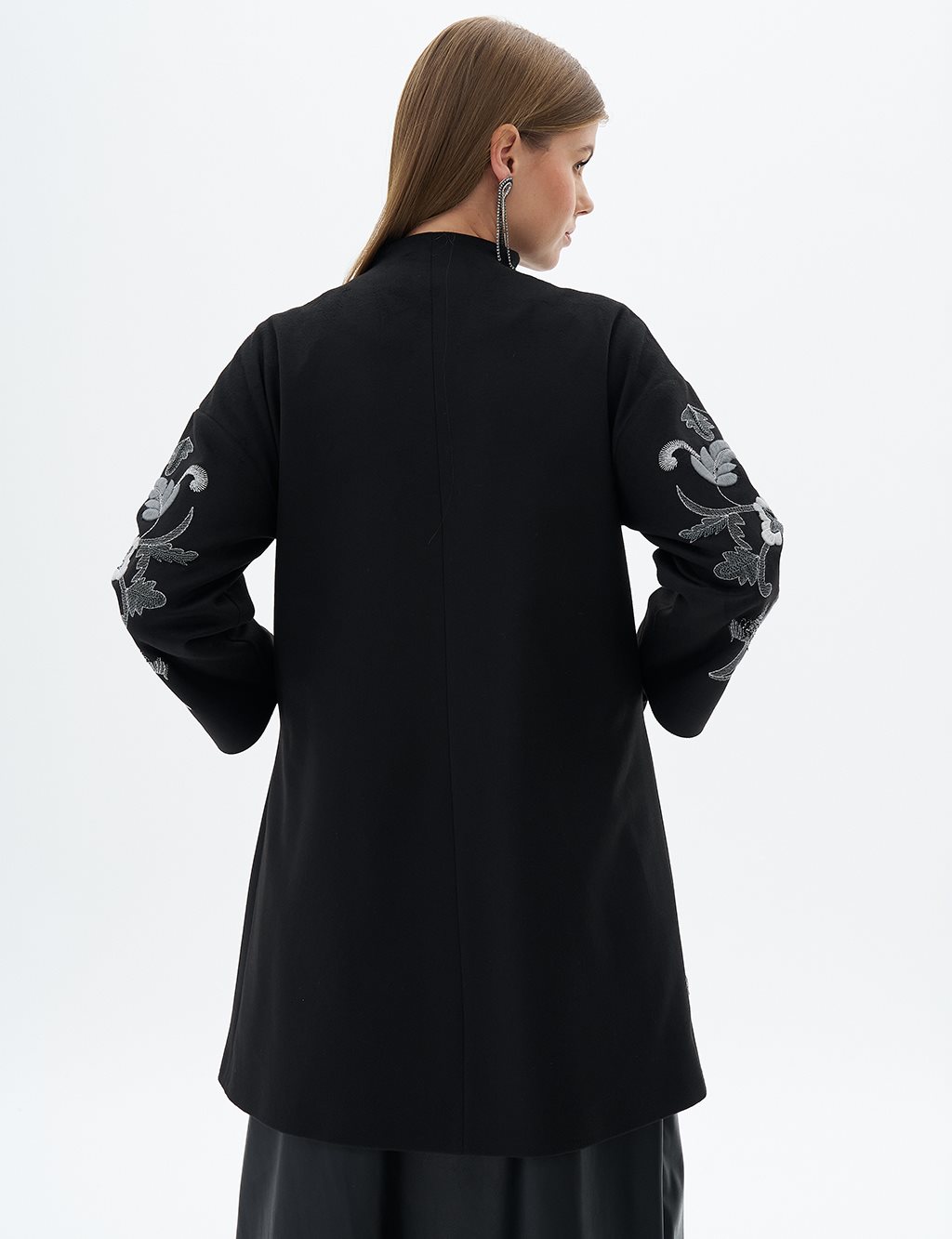 Embroidered Cashmere Coat Black
