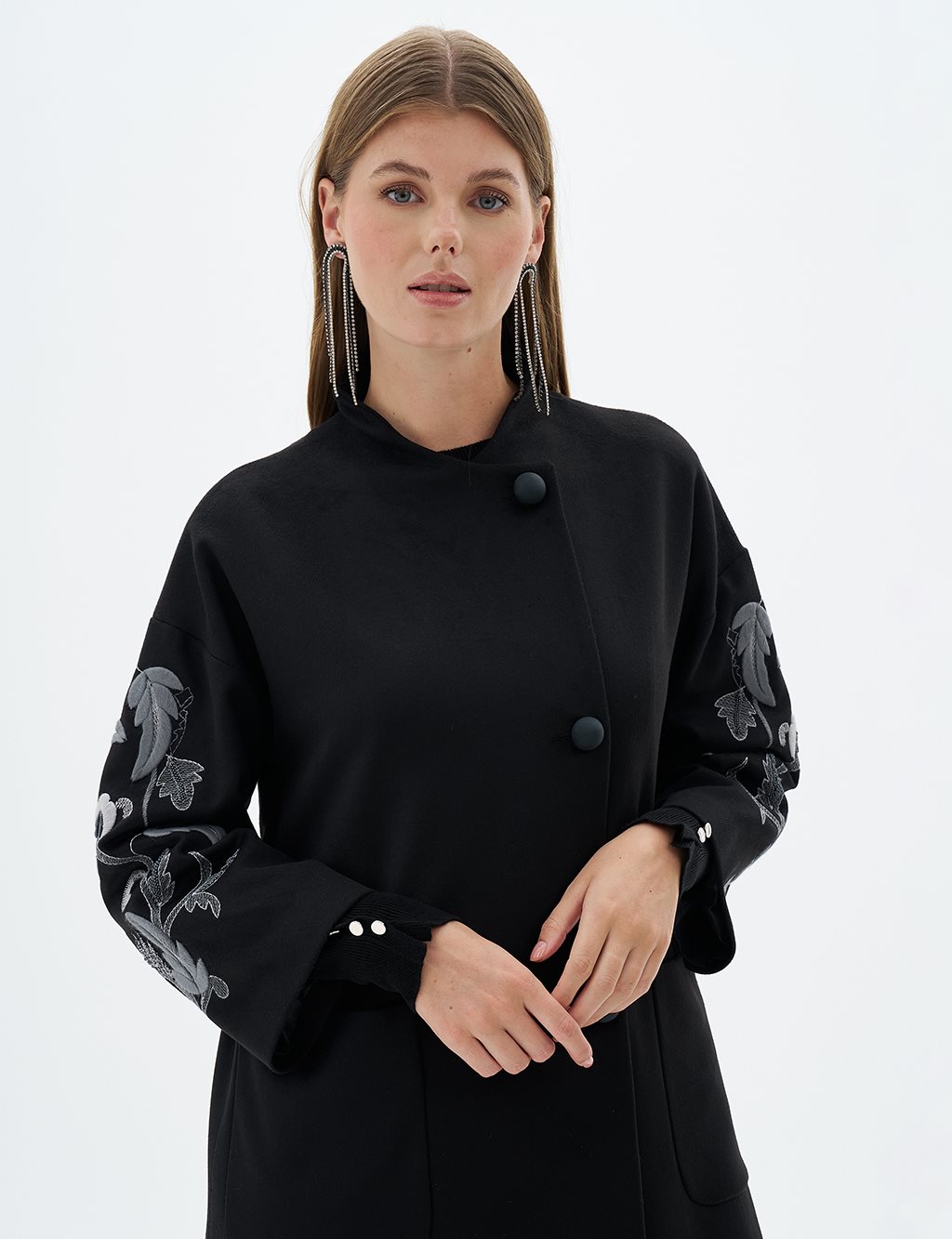 Embroidered Cashmere Coat Black