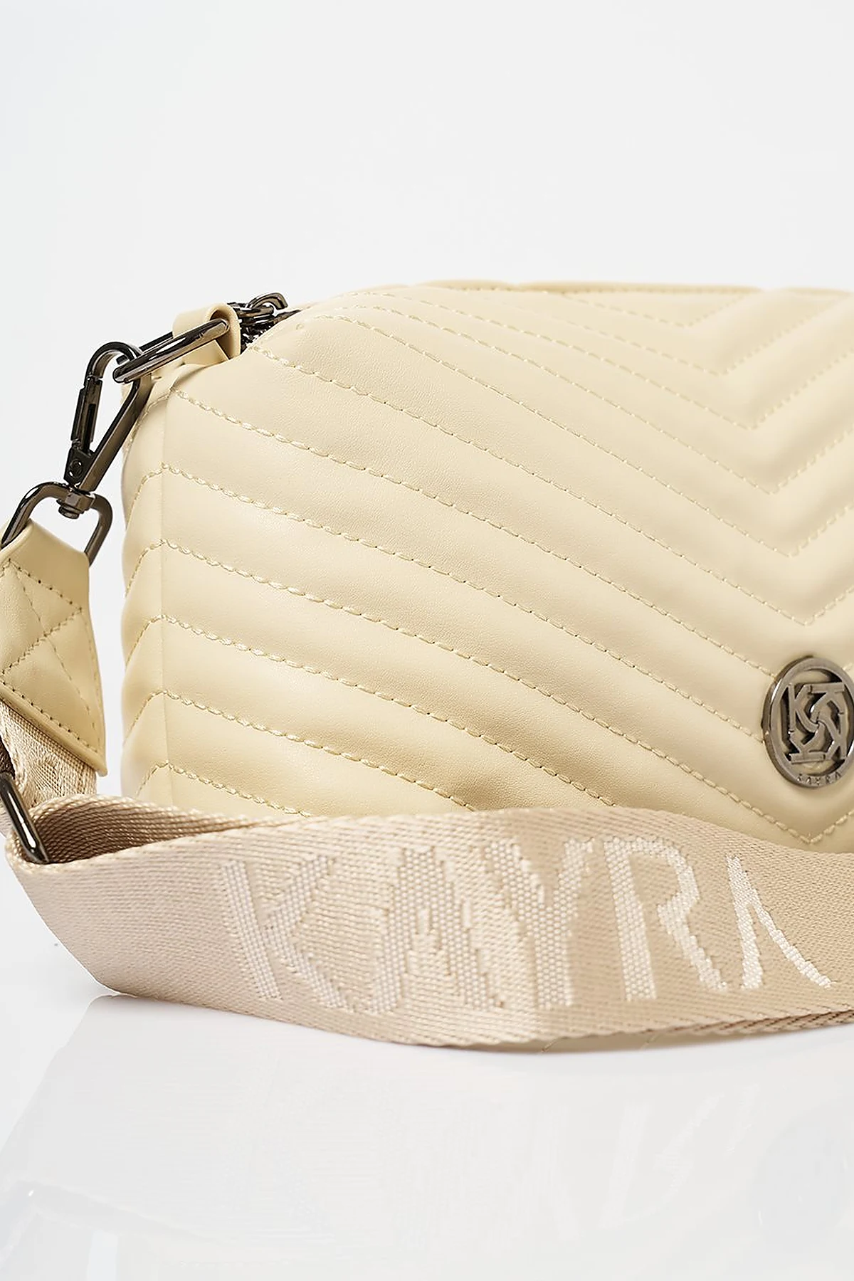 Monogram Detailed Quilted Bag Cream