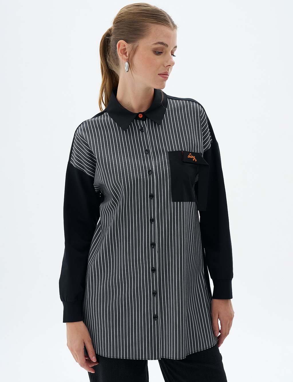 Line Pattern Garnished Tunic Black