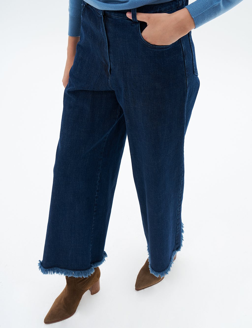 Paçası Püsküllü Denim Pantolon Lacivert