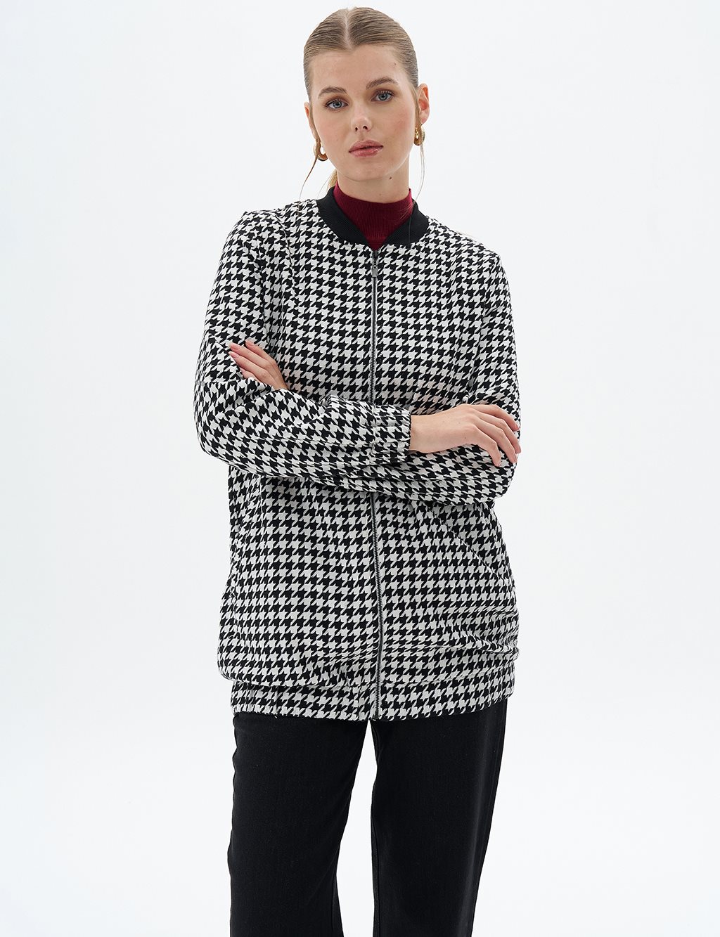 Checkered Pattern Zip-Up Jacket Black