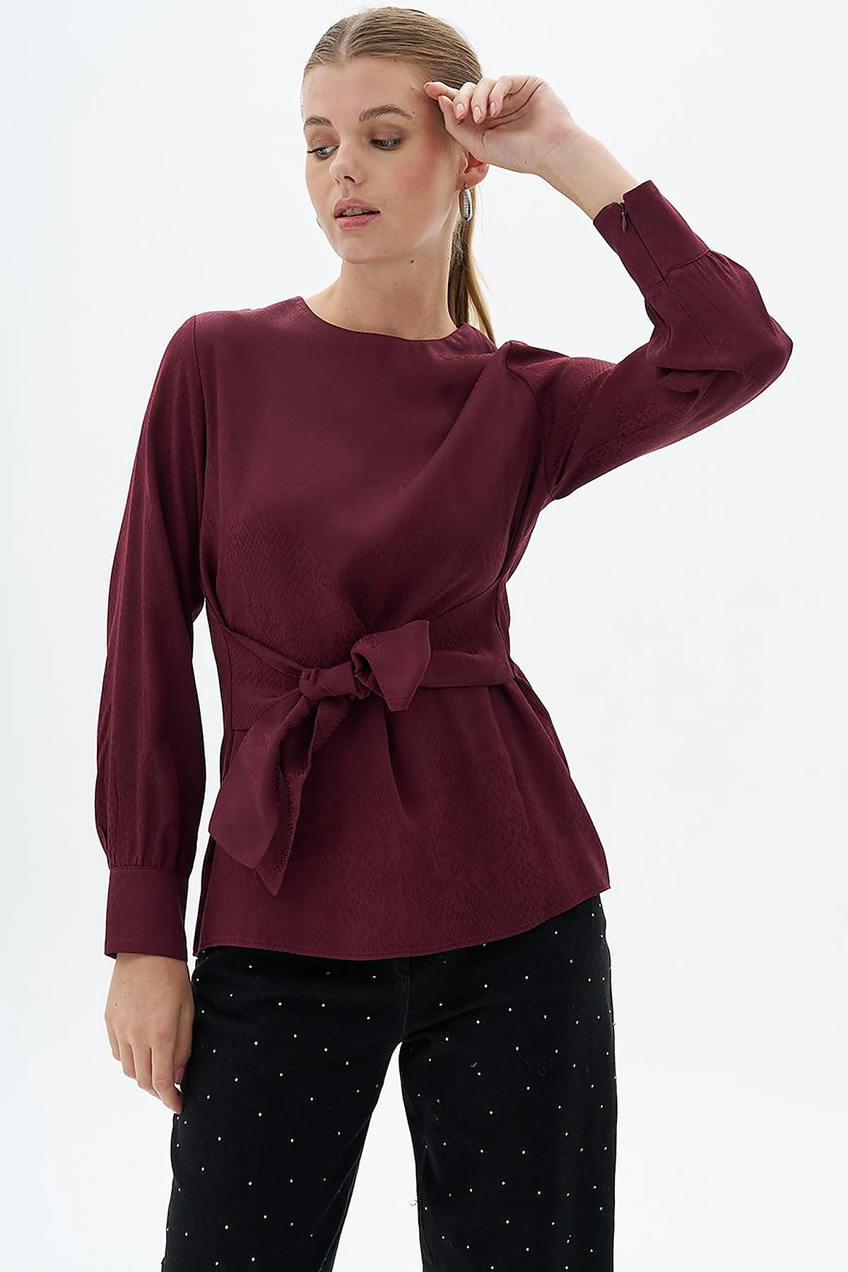 Belted Zero Collar Blouse Claret Red