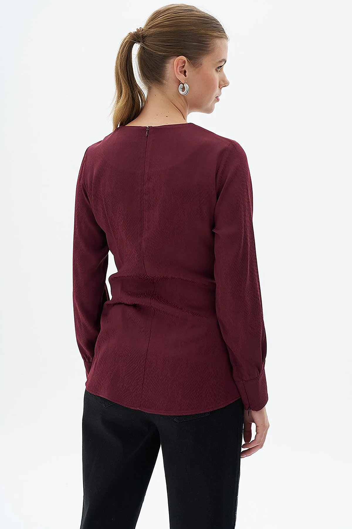 Belted Zero Collar Blouse Claret Red