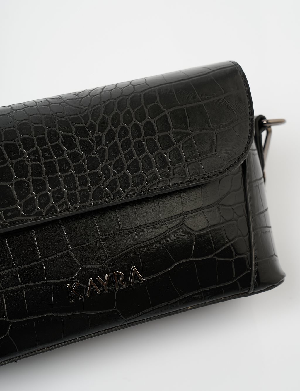 Croco Pattern Baguette Bag Black