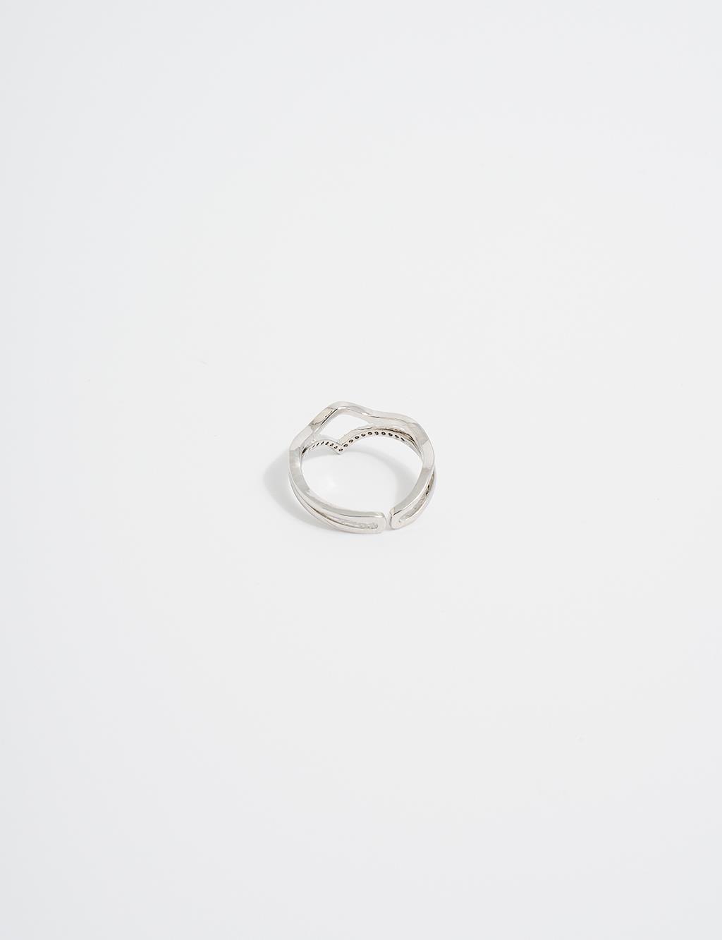 Double Appearance Minimalist Ring Silver