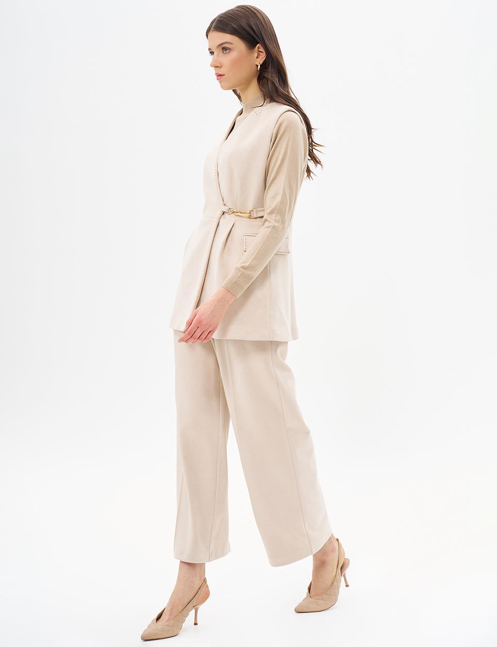 Chain Detailed Suede Two Piece Suit Cream