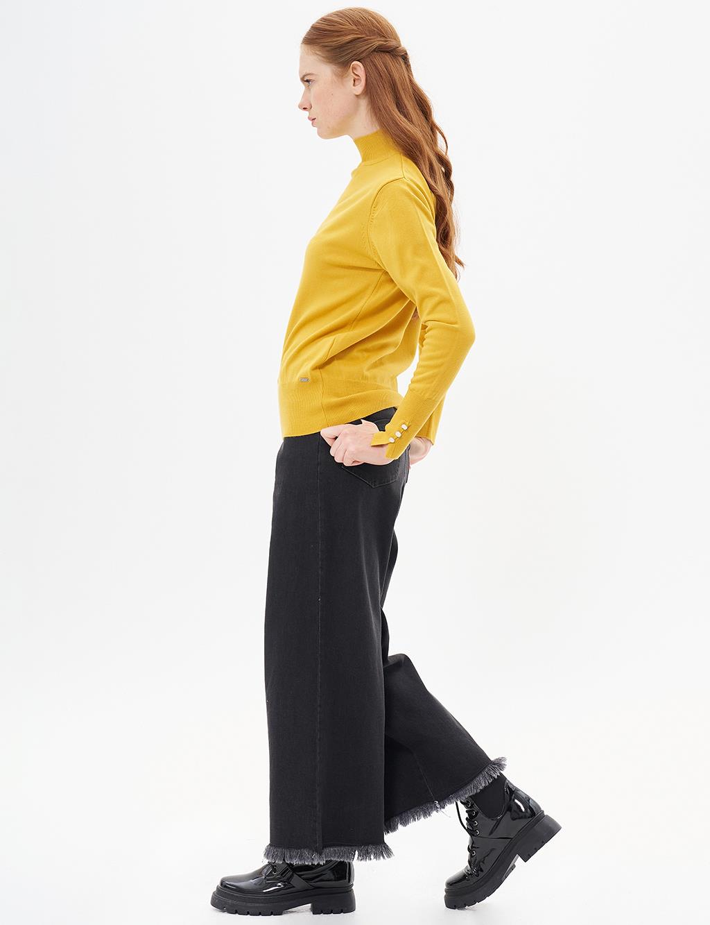 Basic Knit Blouse Mustard