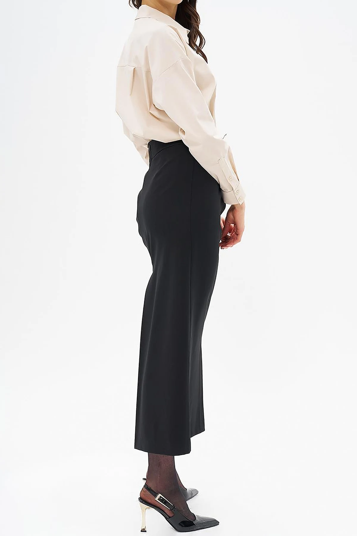 Skirt with Hidden Slit Detail Black