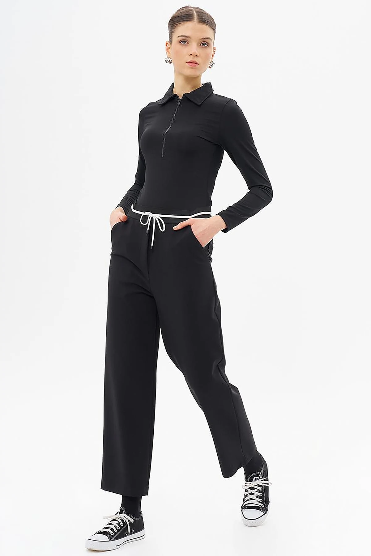 Elastic Waist Laced Pants Black