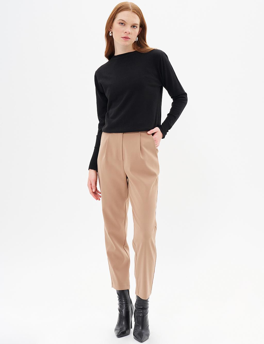 Waist Detailed Carrot Pants Beige