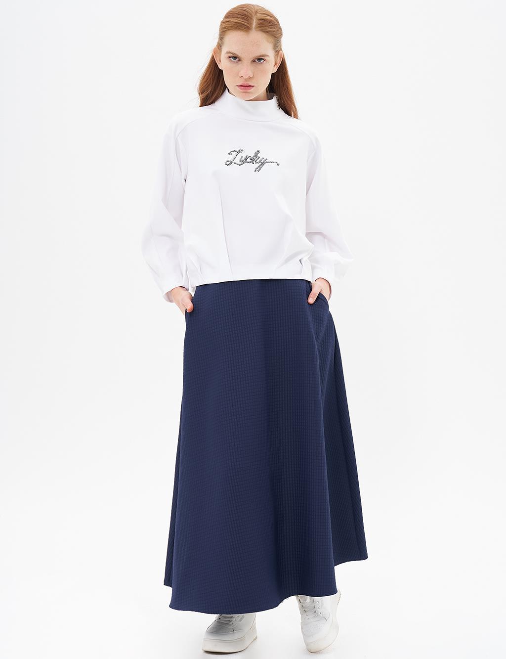 Payet İşlemeli Crop Optik Beyaz 