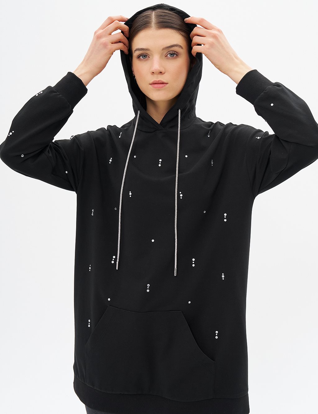 Black Hooded Sweatshirt with Hotfix Print and Two Threads
