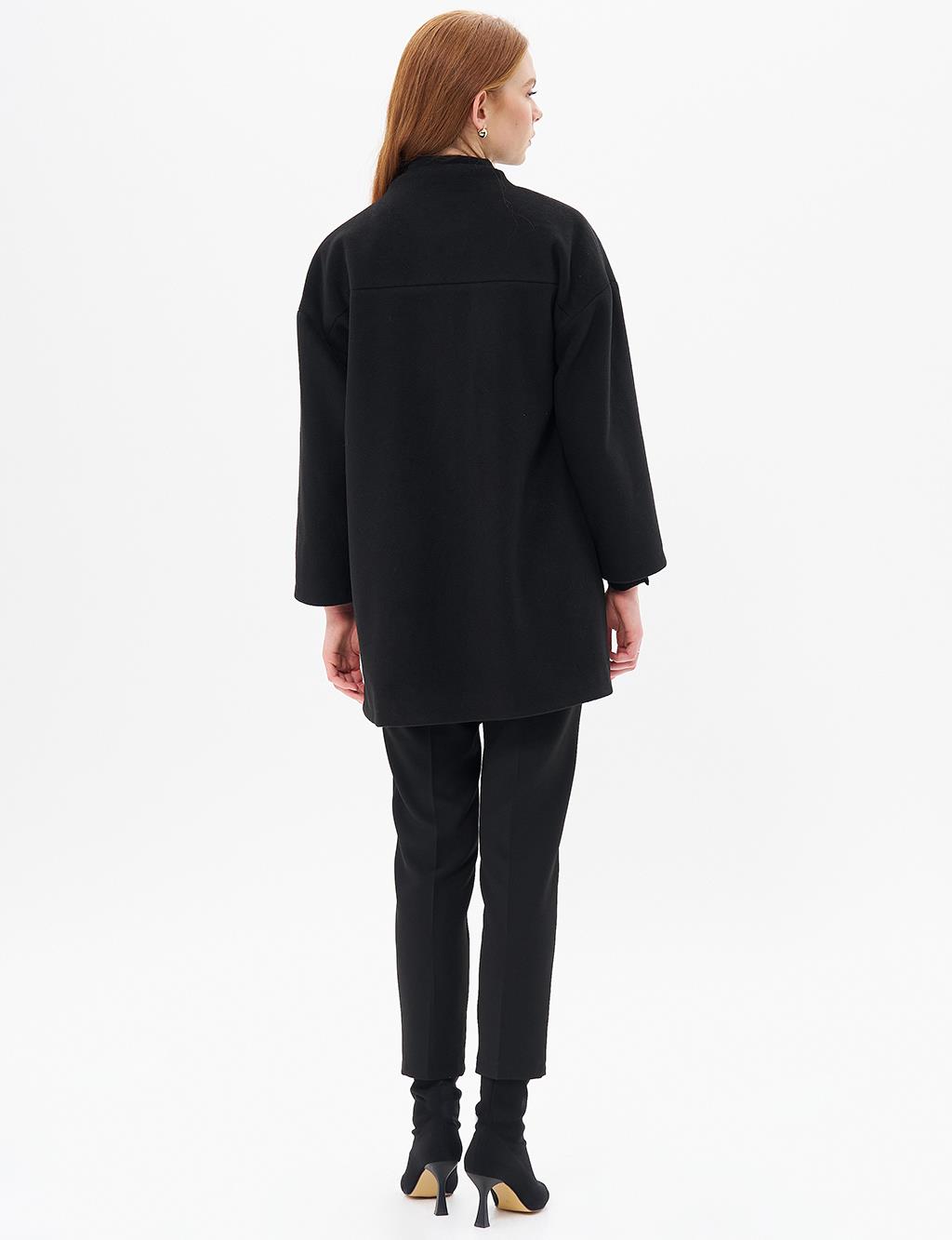 Button Closure Cashmere Coat Black