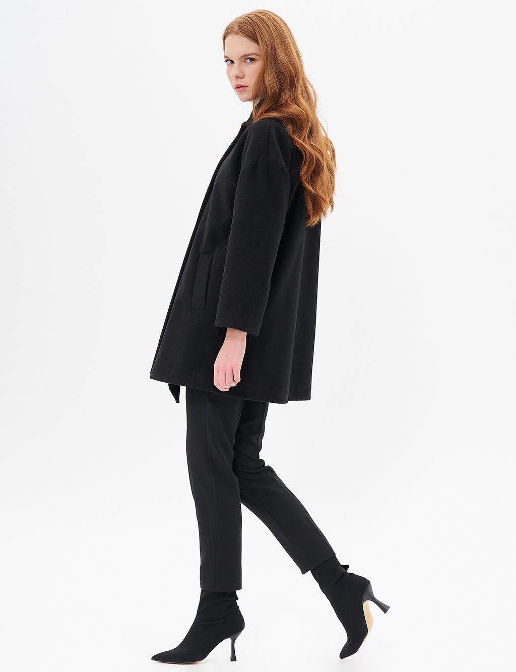 Button Closure Cashmere Coat Black