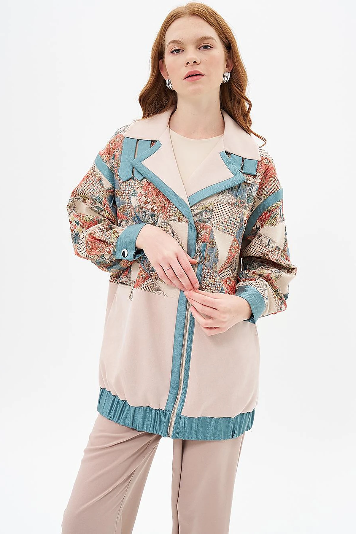 Suede Garnished Jacquard Jacket Cream