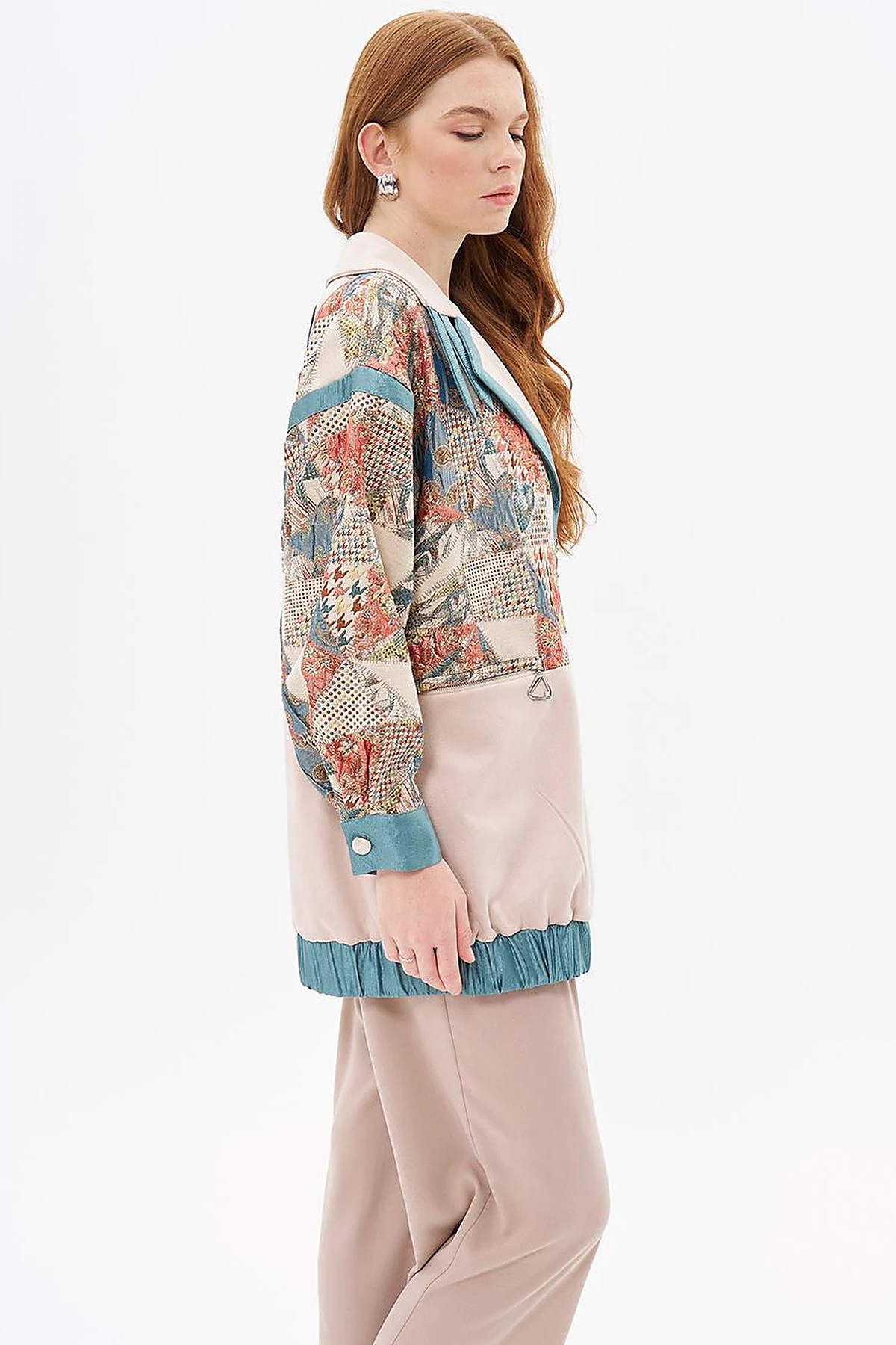 Suede Garnished Jacquard Jacket Cream