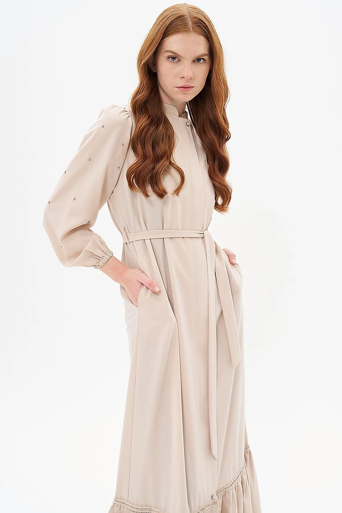 Belted Balloon Sleeve Wear-and-Go Sand Beige