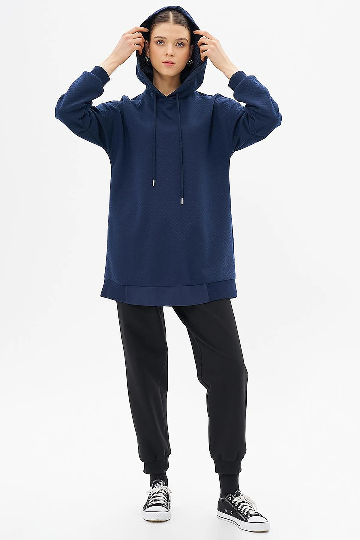 Quilted Sweatshirt Dark Navy Blue