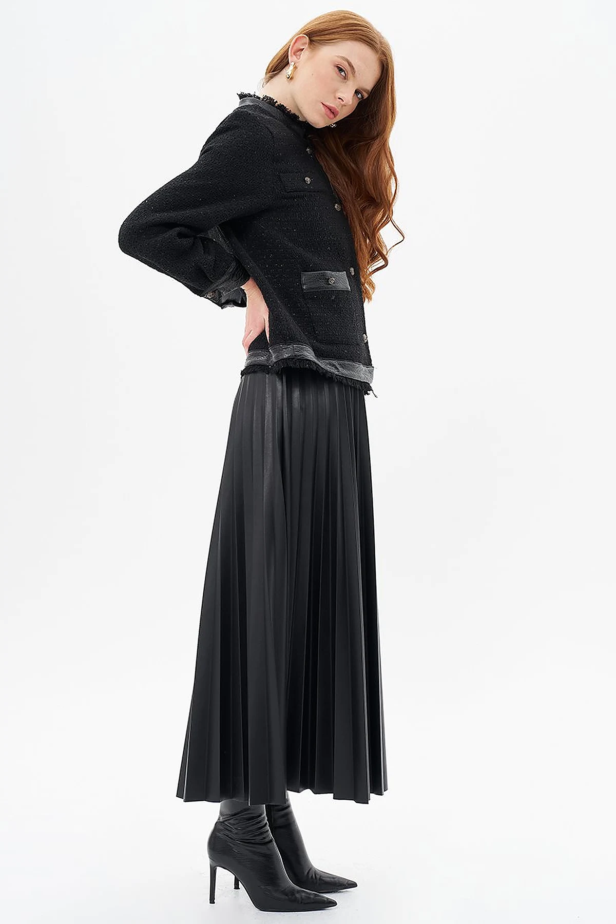  Button-Detail Textured Jacket Black