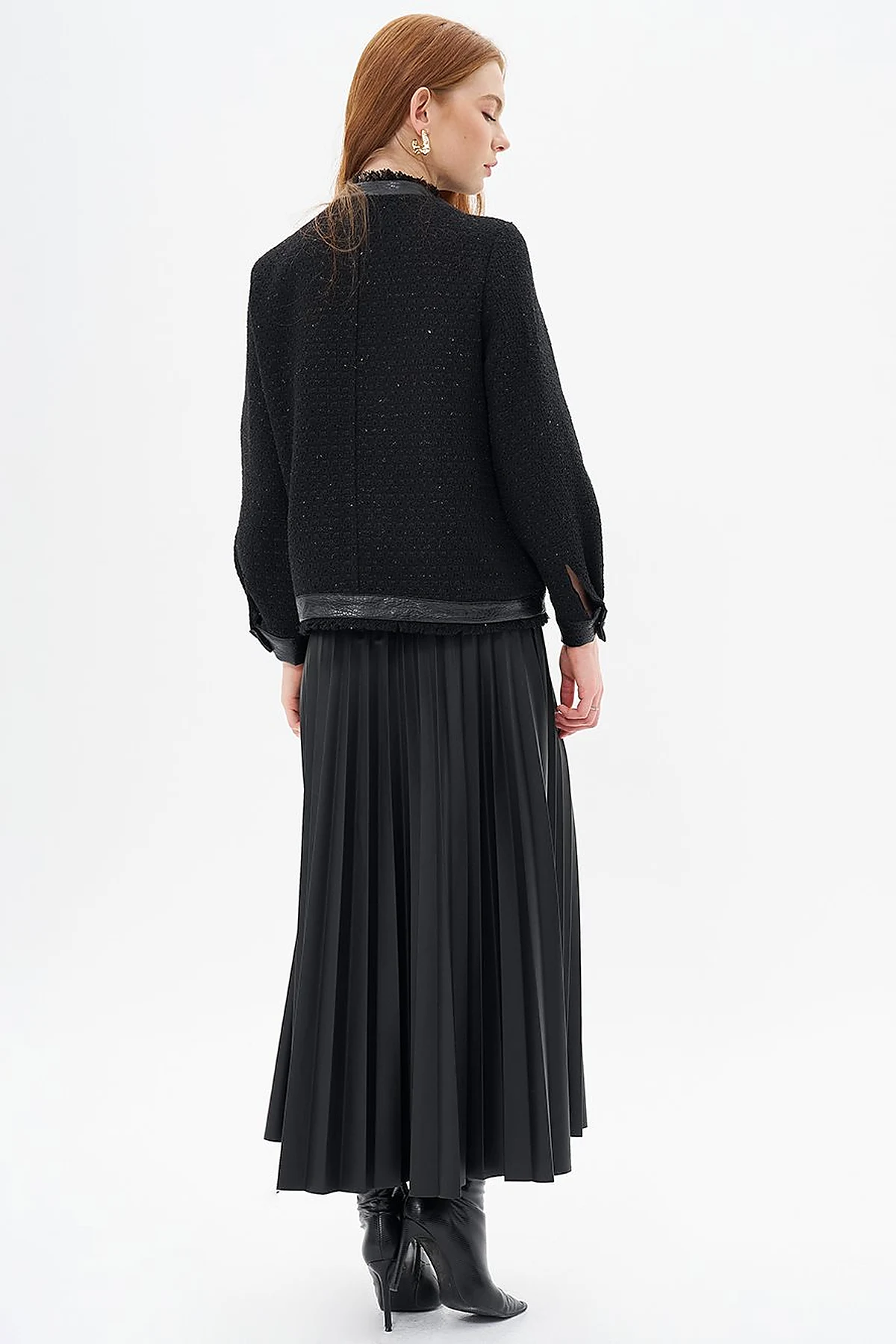  Button-Detail Textured Jacket Black