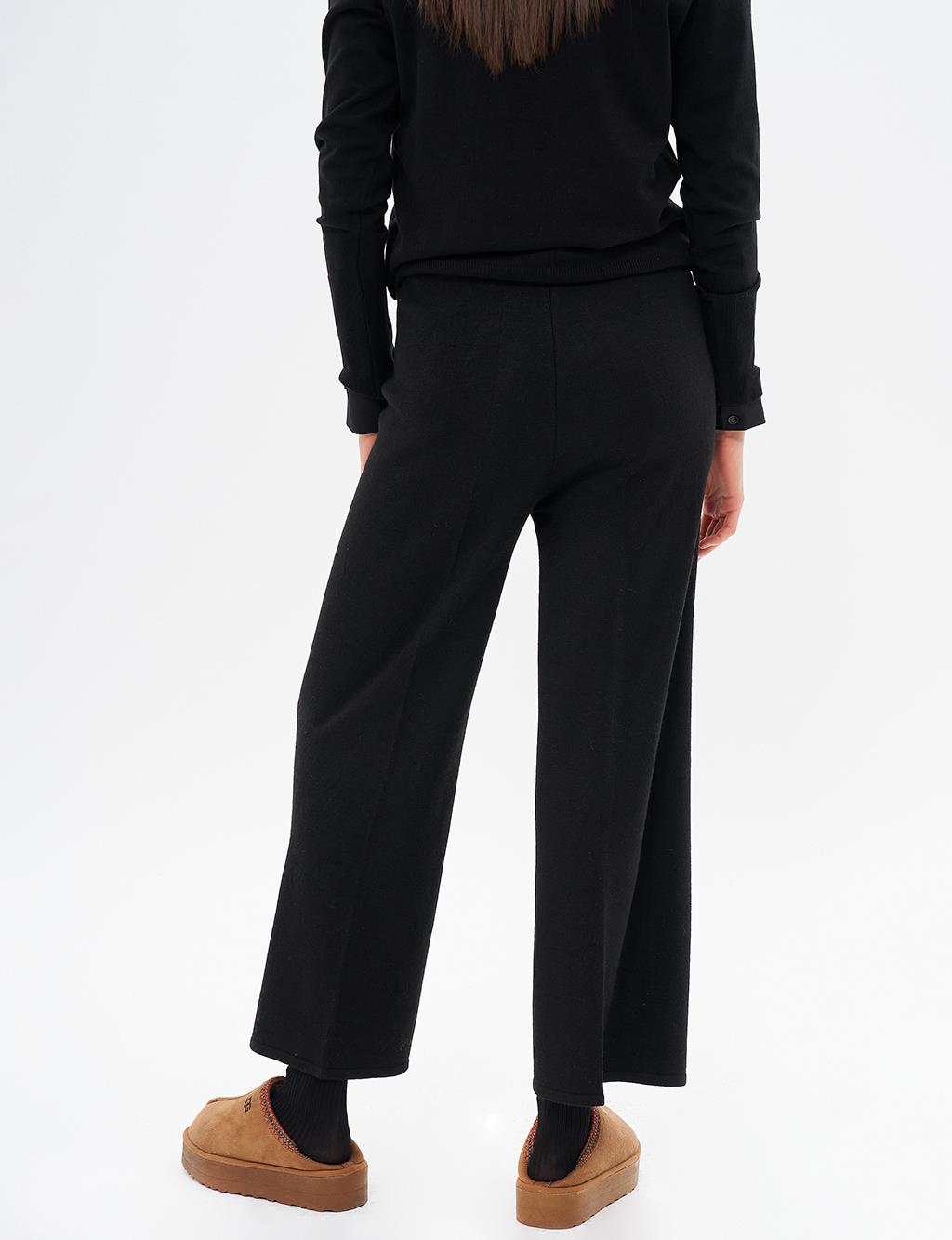 Grass Stitched Knitwear Pants Black