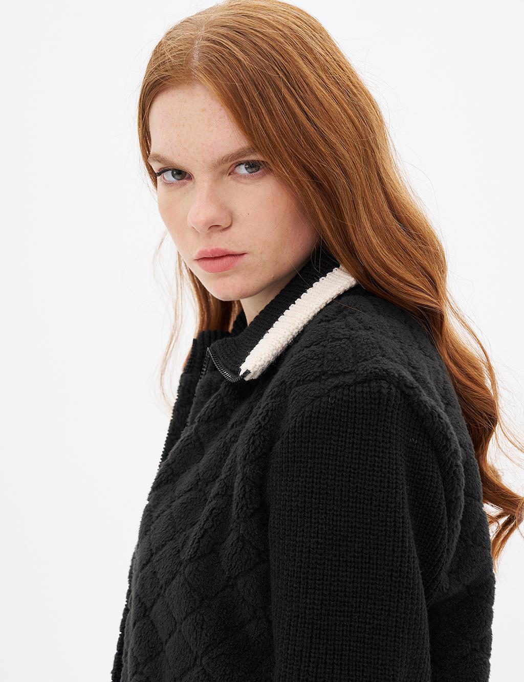 Knitwear Garnished Plush Jacket Black