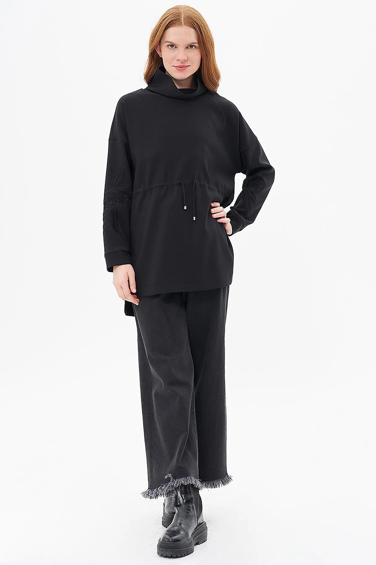 Embroidered Sweatshirt Black