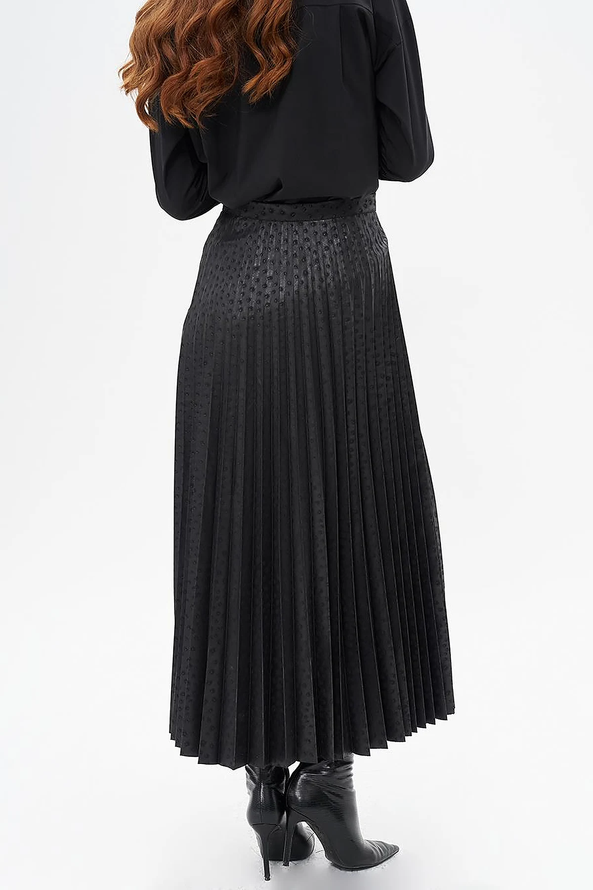 Polka Dot Patterned Pleated Skirt Black