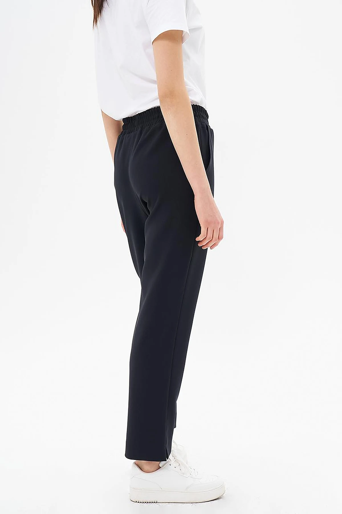 Carrot Trousers with Slit Legs Black