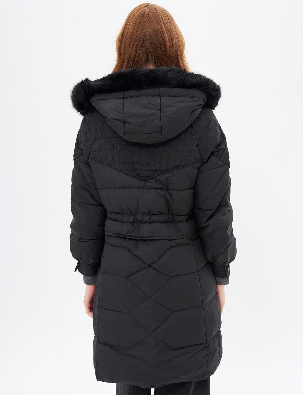 Polka Dot Detailed Down Coat Black