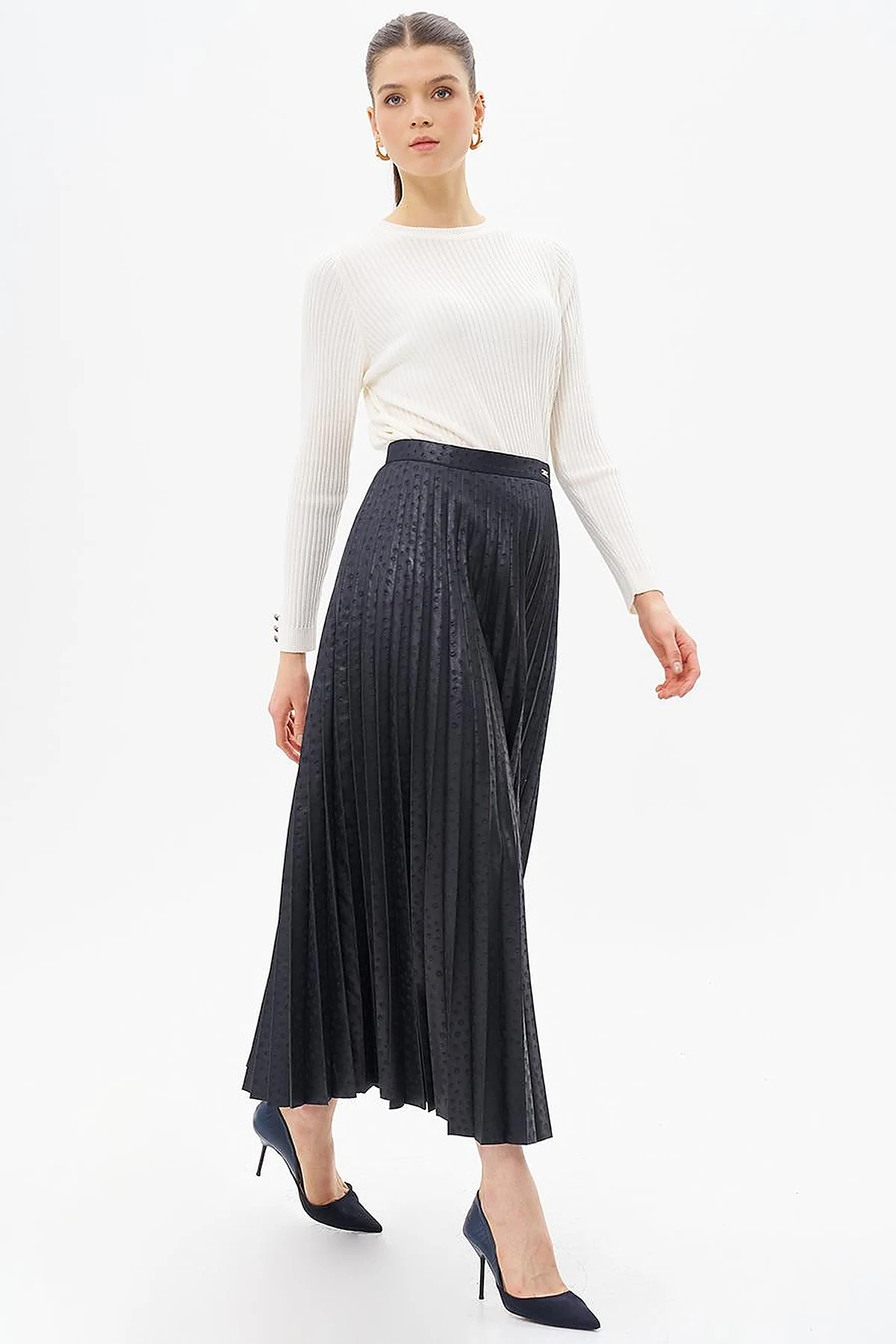 Polka Dot Patterned Pleated Skirt Navy Blue